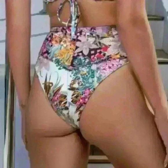 Floral High Rise Swimsuit Bottoms Size Small NWT​​ - Picture 2 of 8